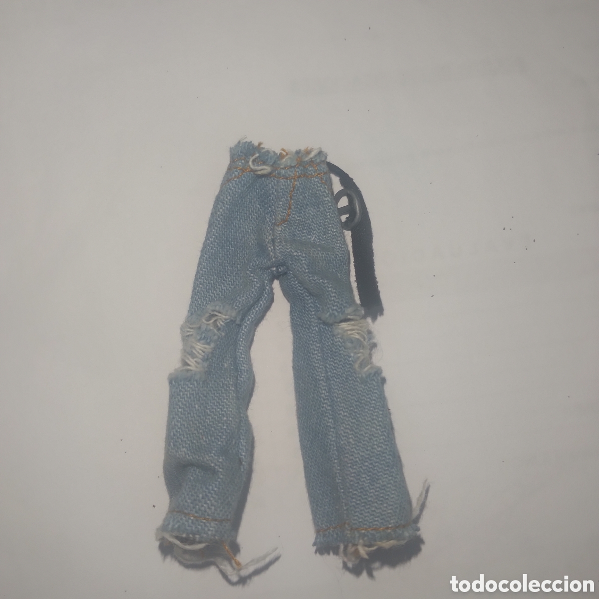 Mu&ntilde;ecas modernas: Mu&ntilde;eca bratz pantalon - Foto 1