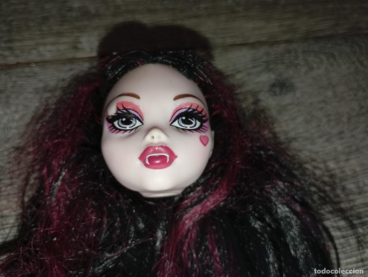 Mu&ntilde;ecas modernas: cabeza de monster high draculaura - Foto 3