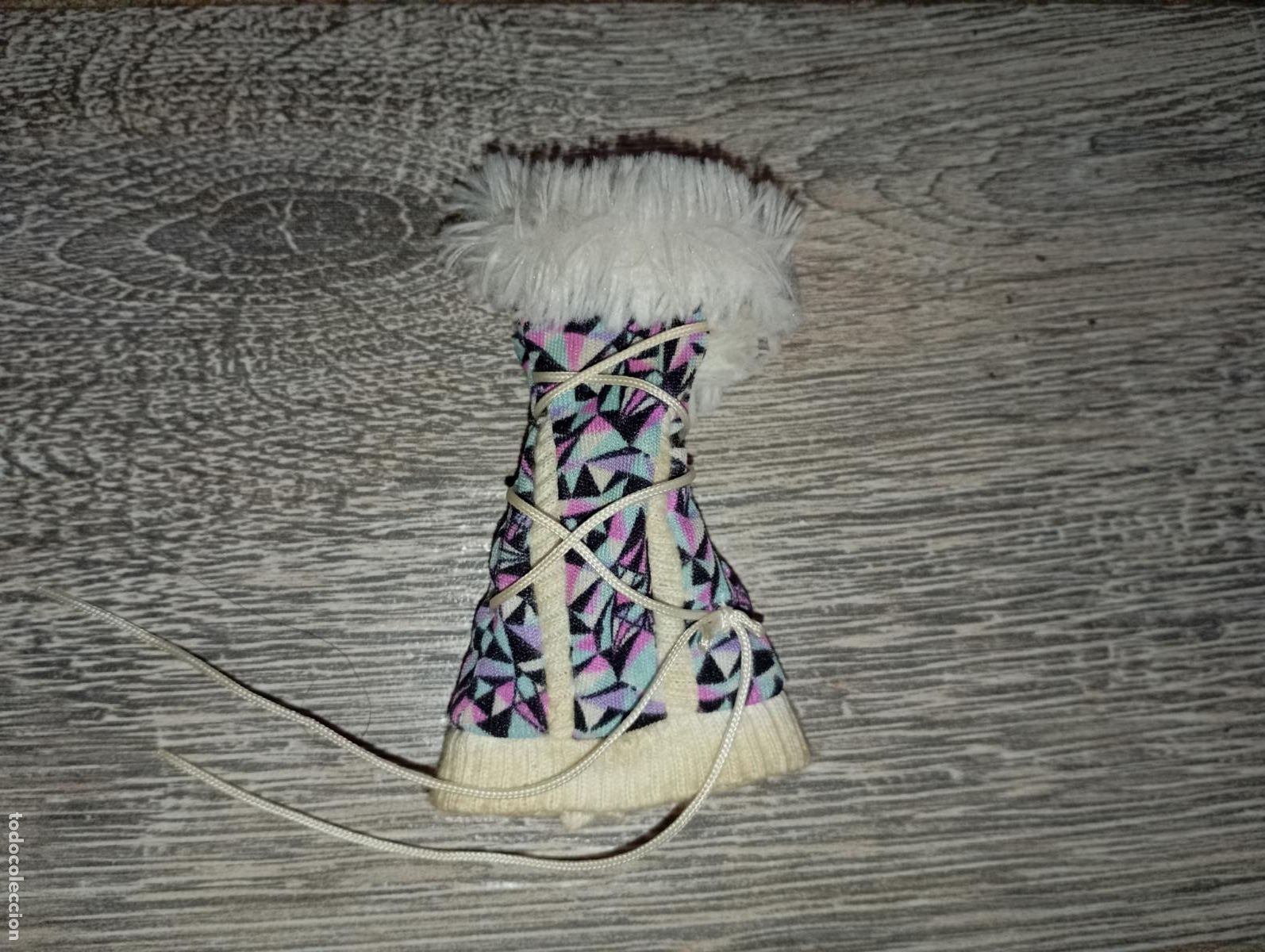 Mu&ntilde;ecas modernas: vestido de mu&ntilde;eca monster high abbey - Foto 1