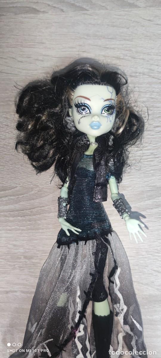 Mu&ntilde;ecas modernas: Mu&ntilde;eca Monster High Frankie - Foto 1