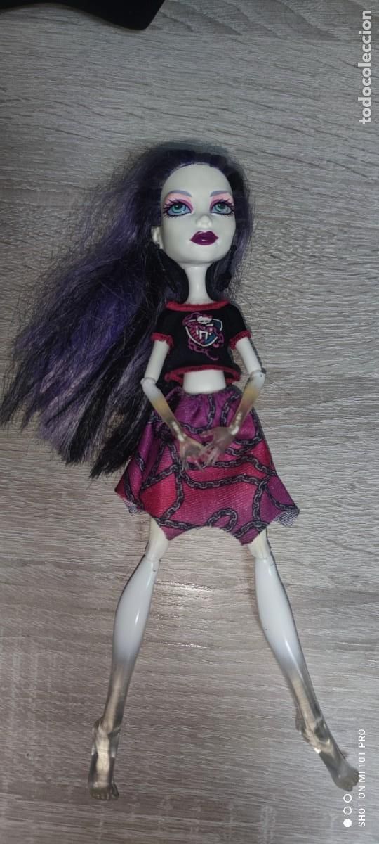 Mu&ntilde;ecas modernas: Mu&ntilde;eca Monster High fantasma - Foto 1