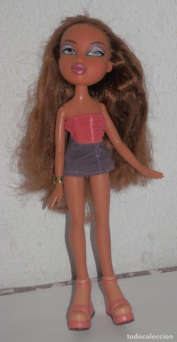 Mu&ntilde;ecas modernas: MU&Ntilde;ECA BRATZ - MGA 2001 - Foto 1