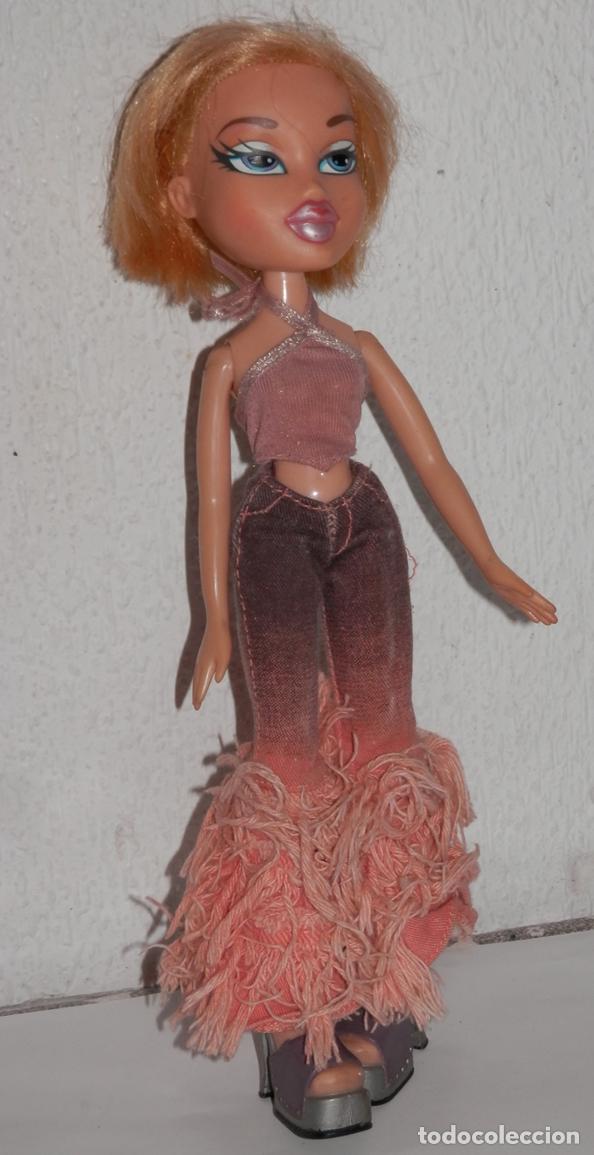 Mu&ntilde;ecas modernas: MU&Ntilde;ECA BRATZ - MGA 2001 - Foto 1