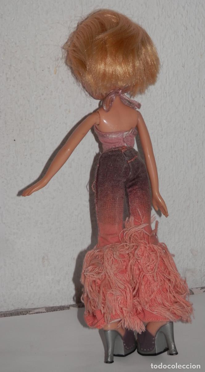 Mu&ntilde;ecas modernas: MU&Ntilde;ECA BRATZ - MGA 2001 - Foto 2