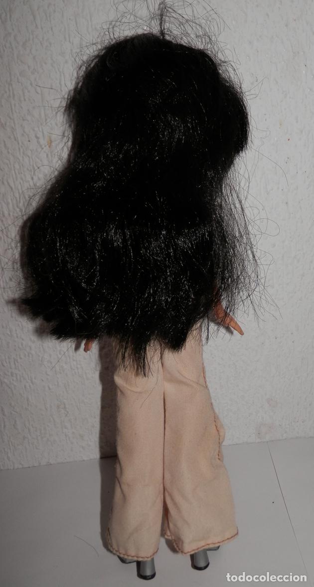 Mu&ntilde;ecas modernas: MU&Ntilde;ECA BRATZ - MGA 2001 - Foto 2