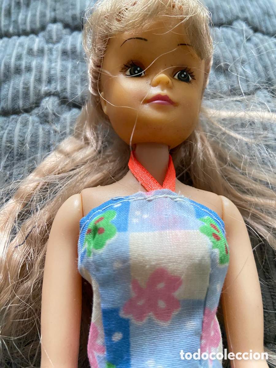 Mu&ntilde;ecas modernas: Mu&ntilde;eca tipo Barbie a&ntilde;os 90 - Foto 4