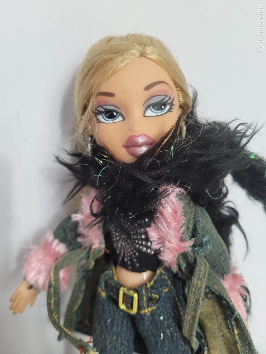 Mu&ntilde;ecas modernas: mu&ntilde;eca bratz mga 2001 doll - Foto 2