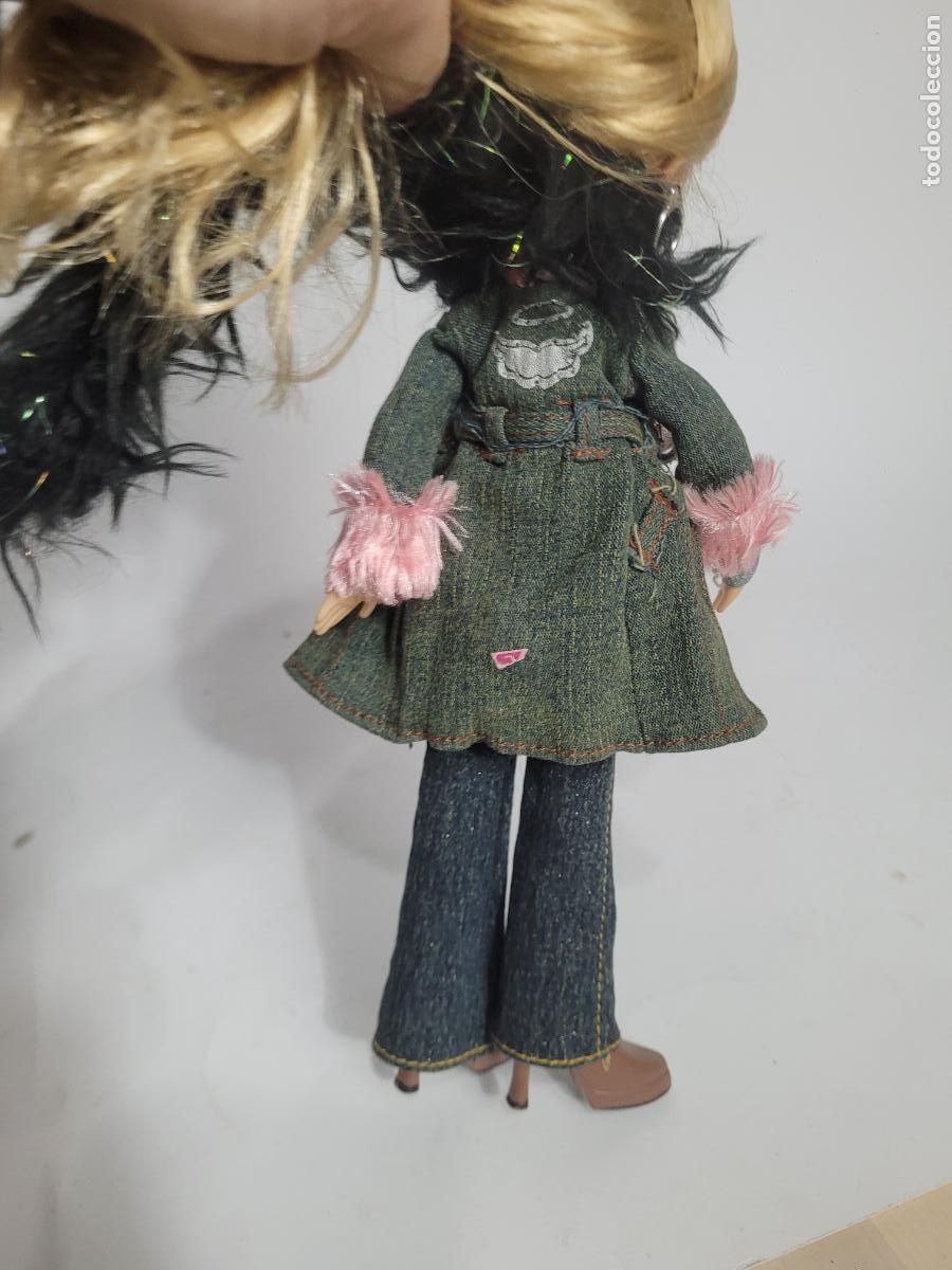 Mu&ntilde;ecas modernas: mu&ntilde;eca bratz mga 2001 doll - Foto 5