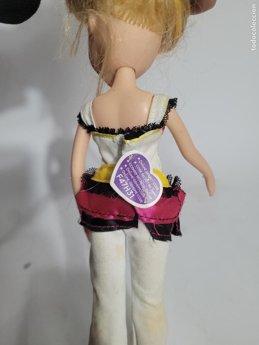 Mu&ntilde;ecas modernas: mu&ntilde;eca moxie de la marca mga - Foto 4
