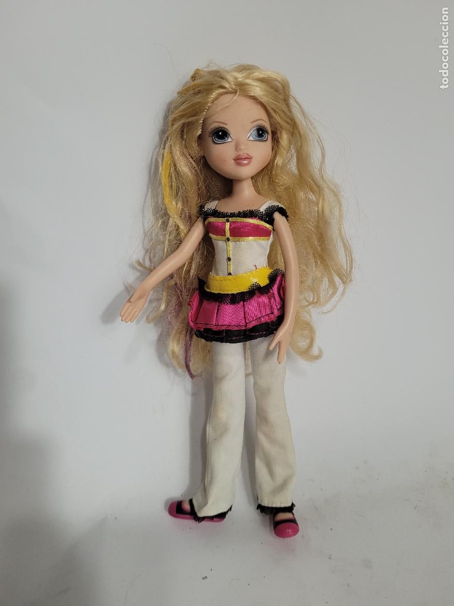 Mu&ntilde;ecas modernas: mu&ntilde;eca moxie de la marca mga - Foto 1
