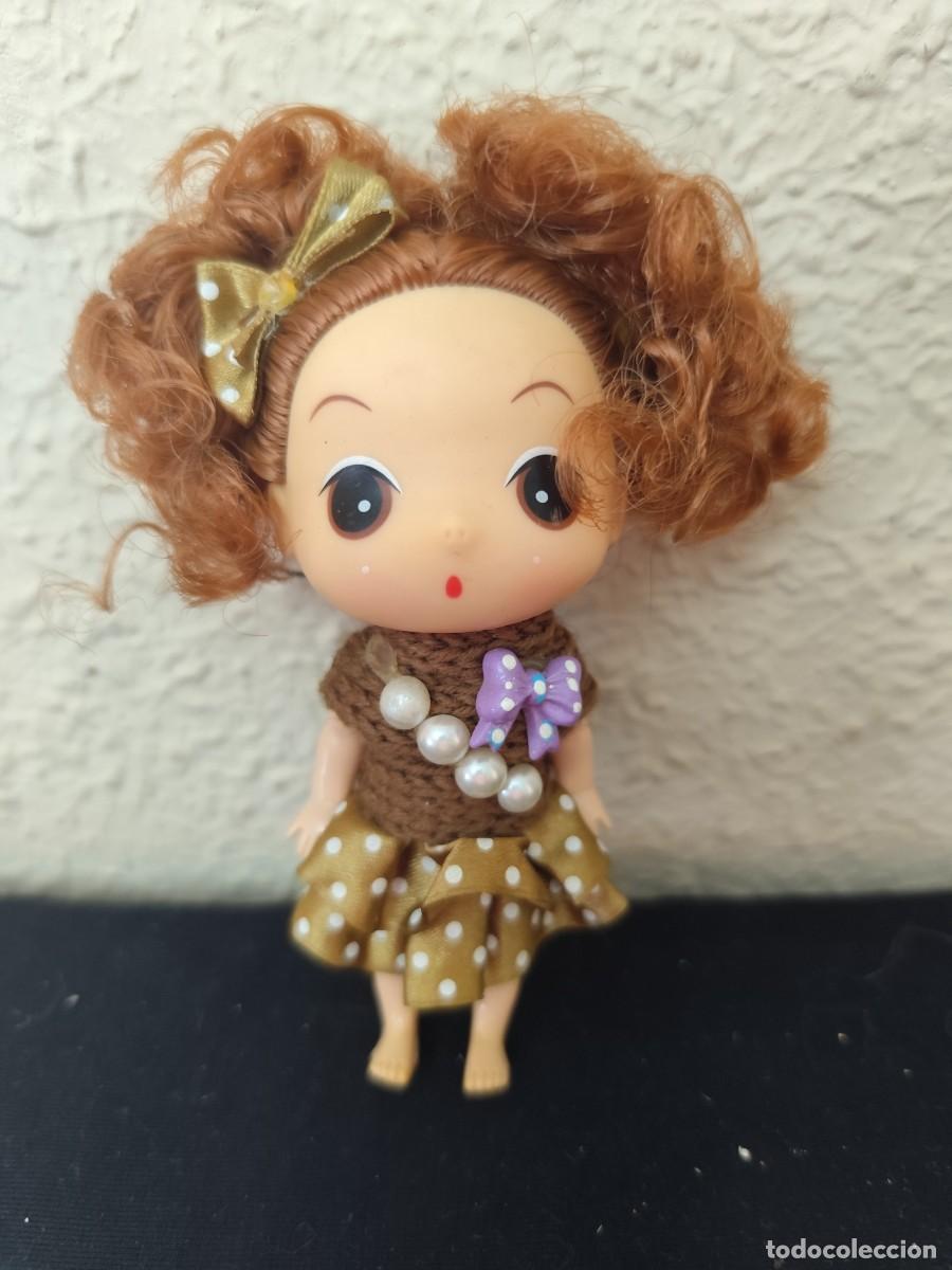 Mu&ntilde;ecas modernas: C3 Mu&ntilde;eca Ddung pelo casta&ntilde;o (12 cm) - Foto 1