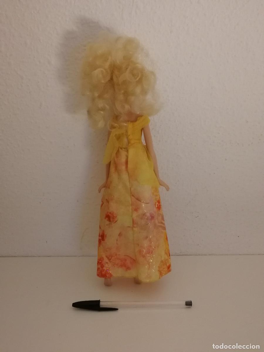 Mu&ntilde;ecas modernas: MU&Ntilde;ECA HASBRO - WALT DISNEY 2015 - Foto 2