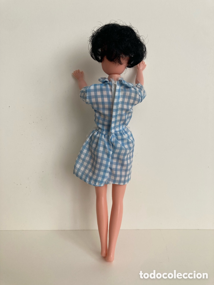 Mu&ntilde;ecas modernas: Mu&ntilde;eca clon sindy Hong Kong - Foto 3