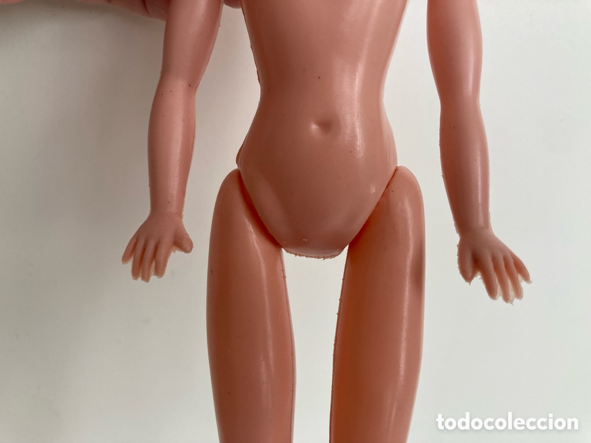 Mu&ntilde;ecas modernas: Mu&ntilde;eca clon sindy Hong Kong - Foto 9
