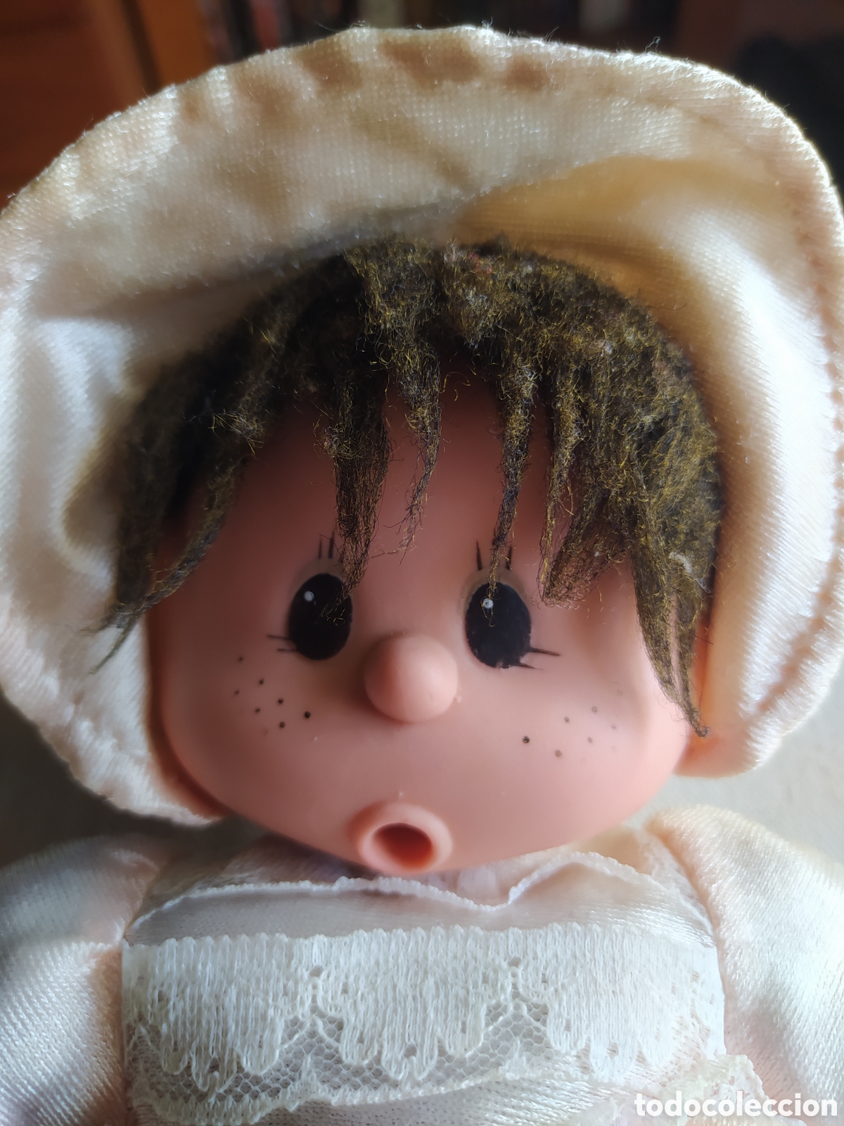 Mu&ntilde;ecas modernas: Mu&ntilde;eca antigua que se chupa el dedo - Foto 2