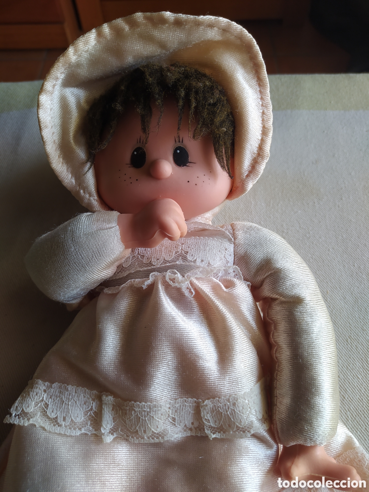 Mu&ntilde;ecas modernas: Mu&ntilde;eca antigua que se chupa el dedo - Foto 3
