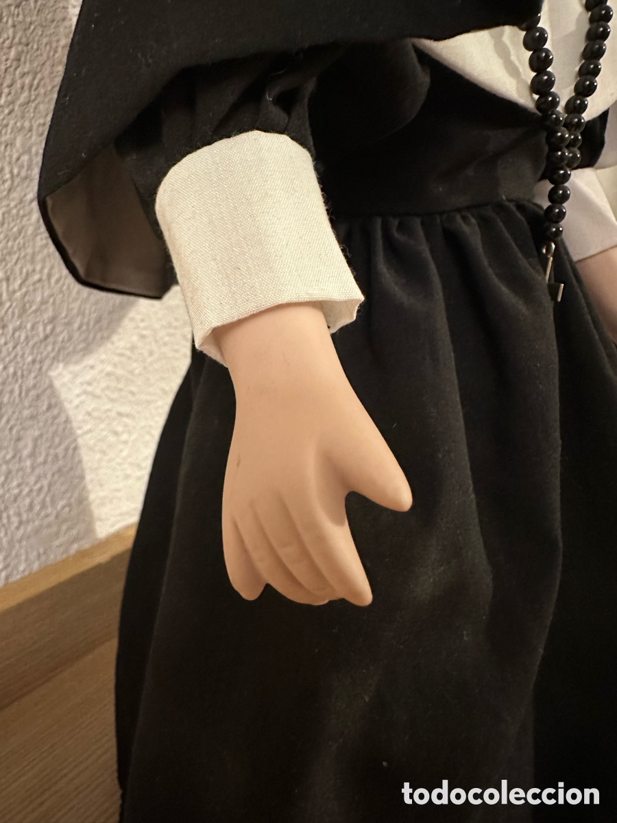 Mu&ntilde;ecas modernas: Mu&ntilde;eca Monja Vintage - Foto 6