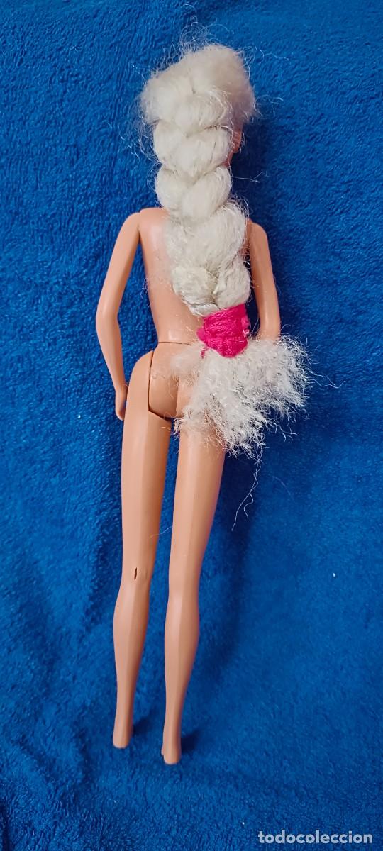 Mu&ntilde;ecas modernas: Mu&ntilde;eca de Hasbro 1994 similar Barbie - Foto 2