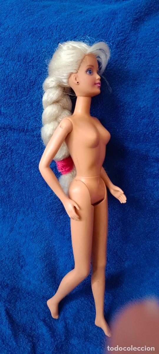 Mu&ntilde;ecas modernas: Mu&ntilde;eca de Hasbro 1994 similar Barbie - Foto 3