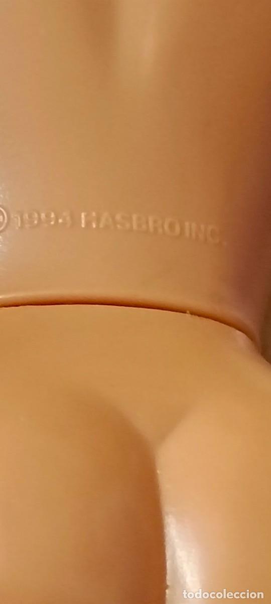 Mu&ntilde;ecas modernas: Mu&ntilde;eca de Hasbro 1994 similar Barbie - Foto 4
