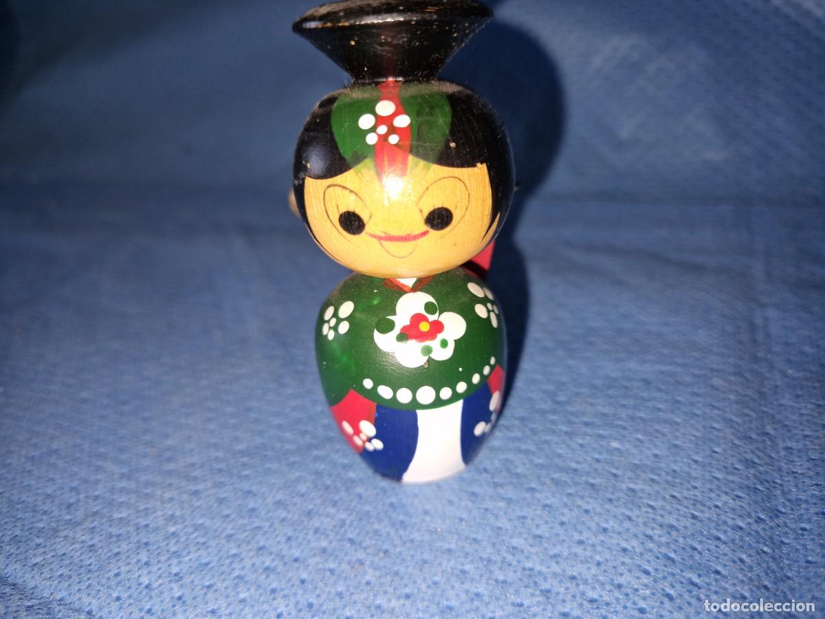 Mu&ntilde;ecas modernas: MU&Ntilde;ECA DE MADERA, KOKESHI - Foto 2