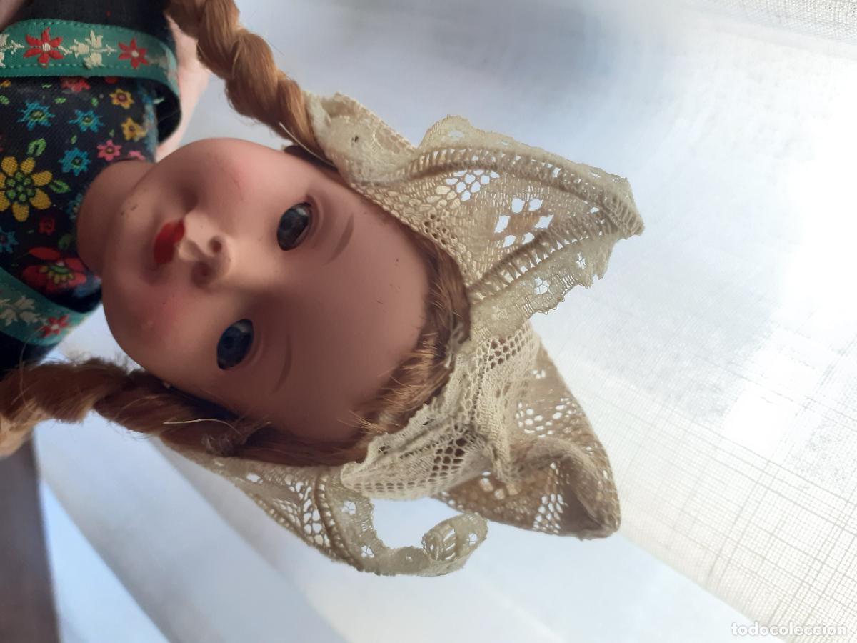 Mu&ntilde;ecas modernas: Mu&ntilde;eca de celuloide 28 cm - Foto 3