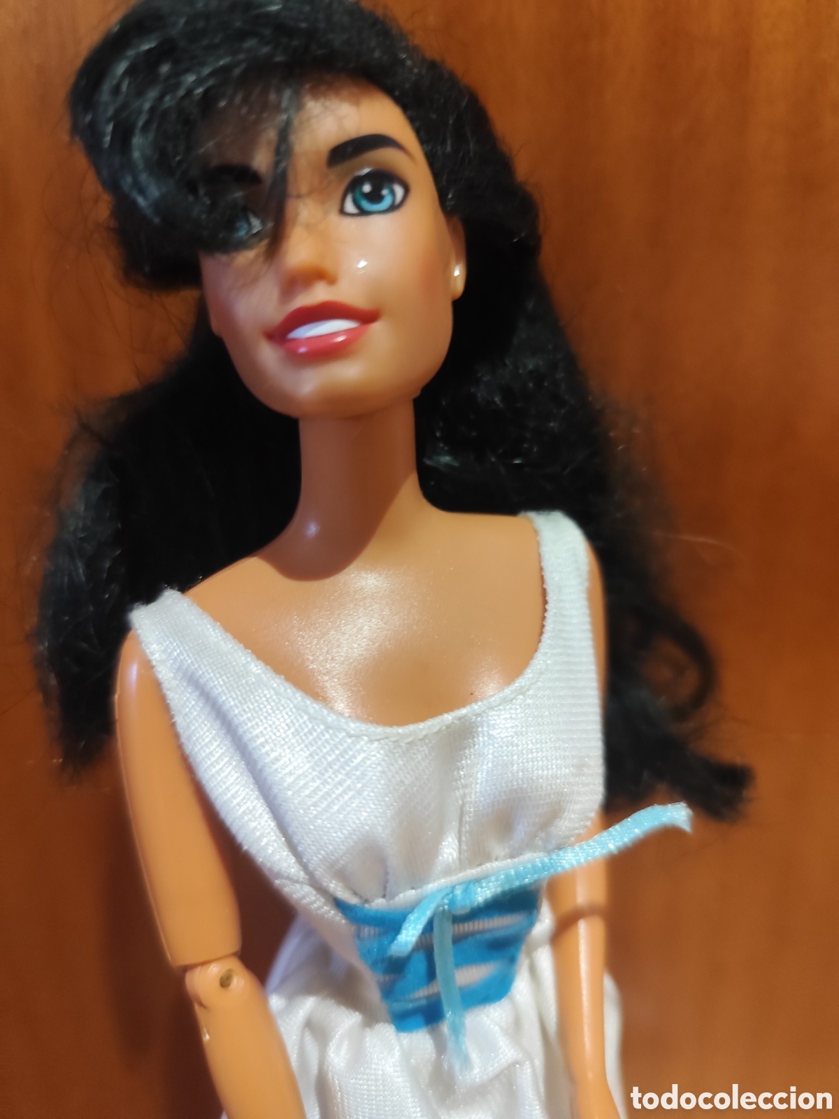 Mu&ntilde;ecas modernas: Barbie esmeralda de mattel - Foto 2