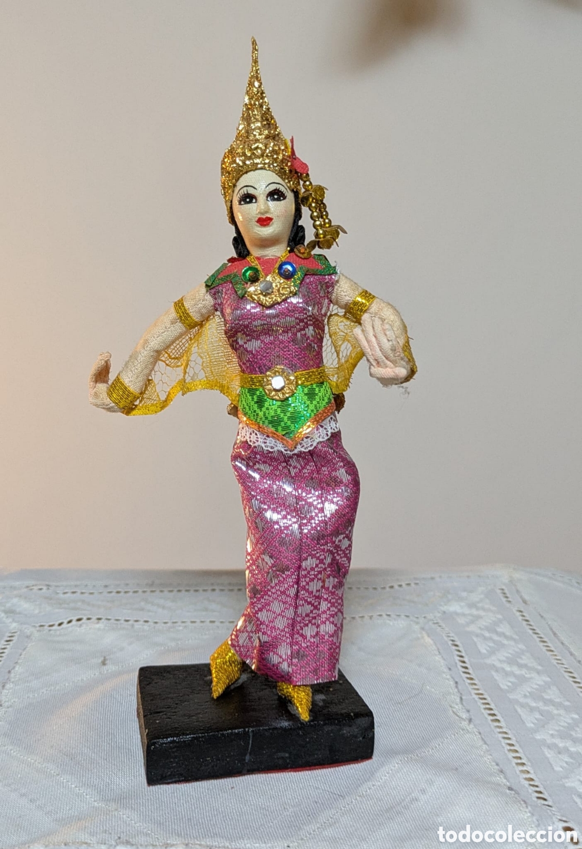 Mu&ntilde;ecas modernas: Mu&ntilde;eca de coleccionismo &eacute;tnica - Foto 1