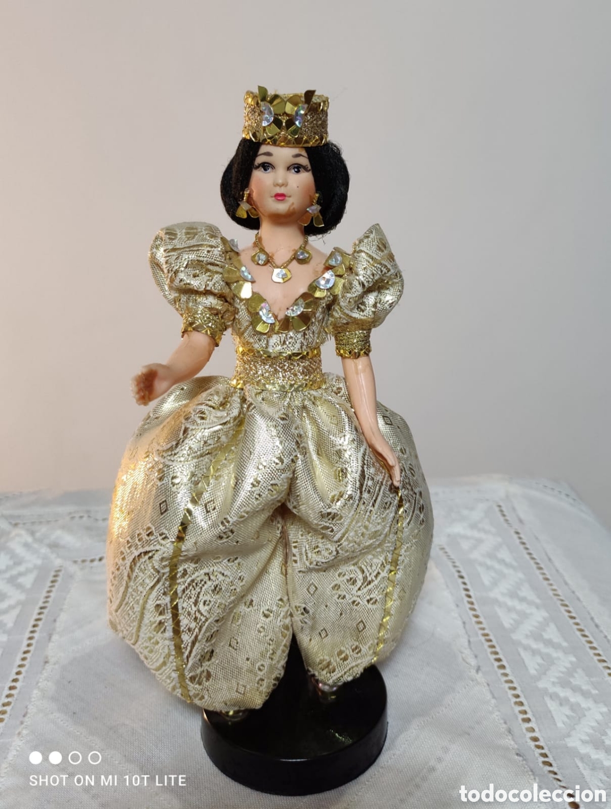 Mu&ntilde;ecas modernas: Mu&ntilde;eca &eacute;tnica de coleccionismo - Foto 1