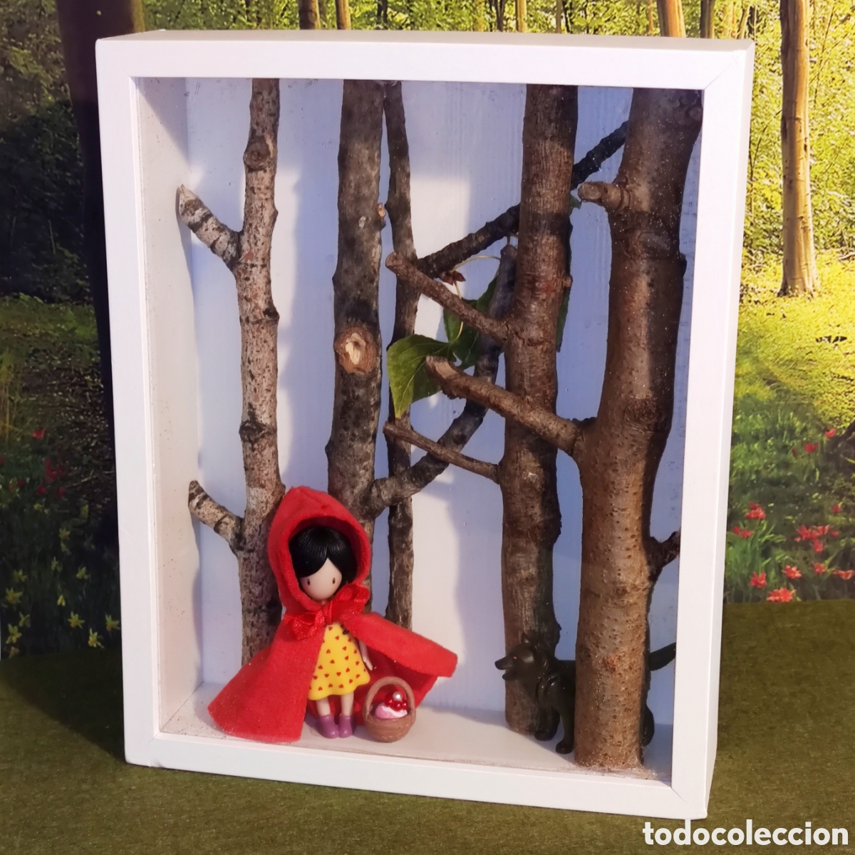 Mu&ntilde;ecas modernas: Cuadro Caperucita Gorjuss y el lobo en el bosque 3D - Foto 1