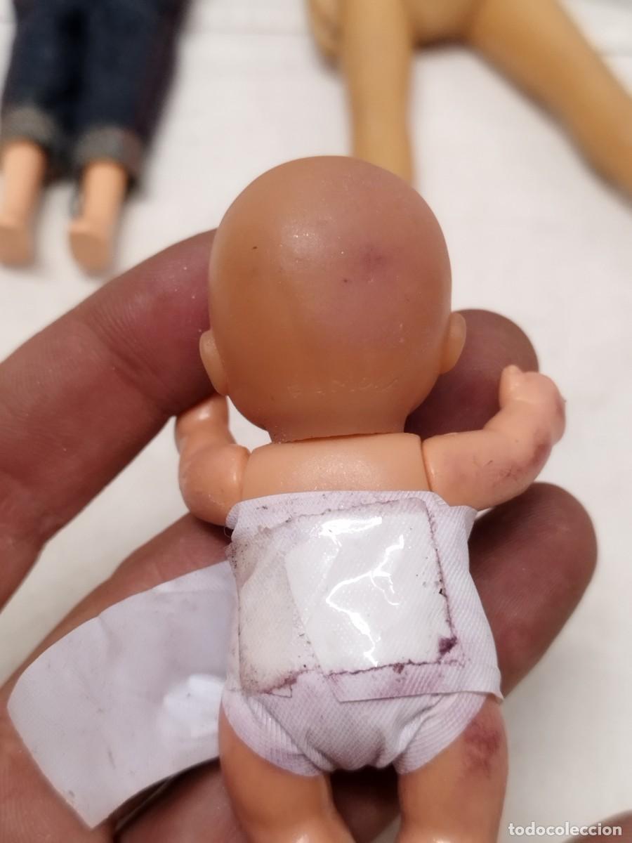 Mu&ntilde;ecas modernas: Dos mu&ntilde;ecas y un mu&ntilde;eco bebe, a identificar. - Foto 8