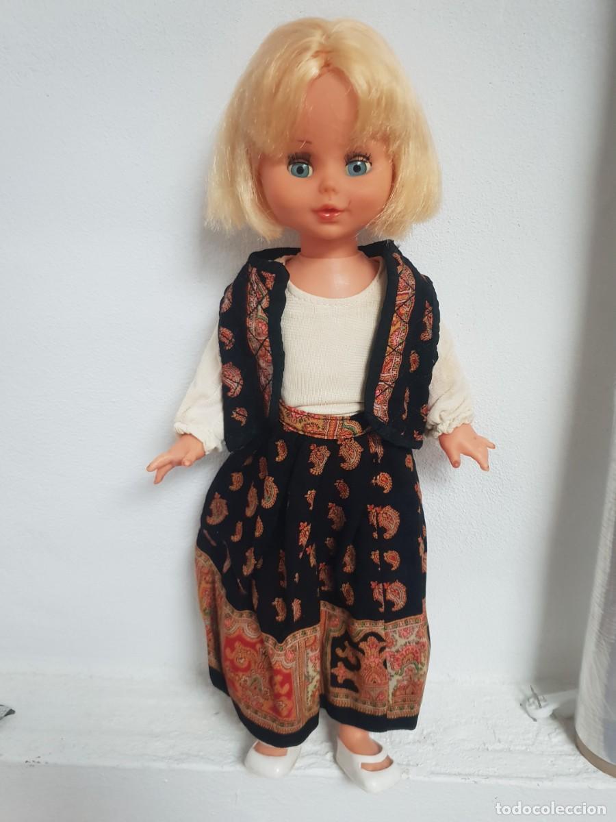 Mu&ntilde;ecas modernas: Mu&ntilde;eca a&ntilde;os 70 extranjera - Foto 1