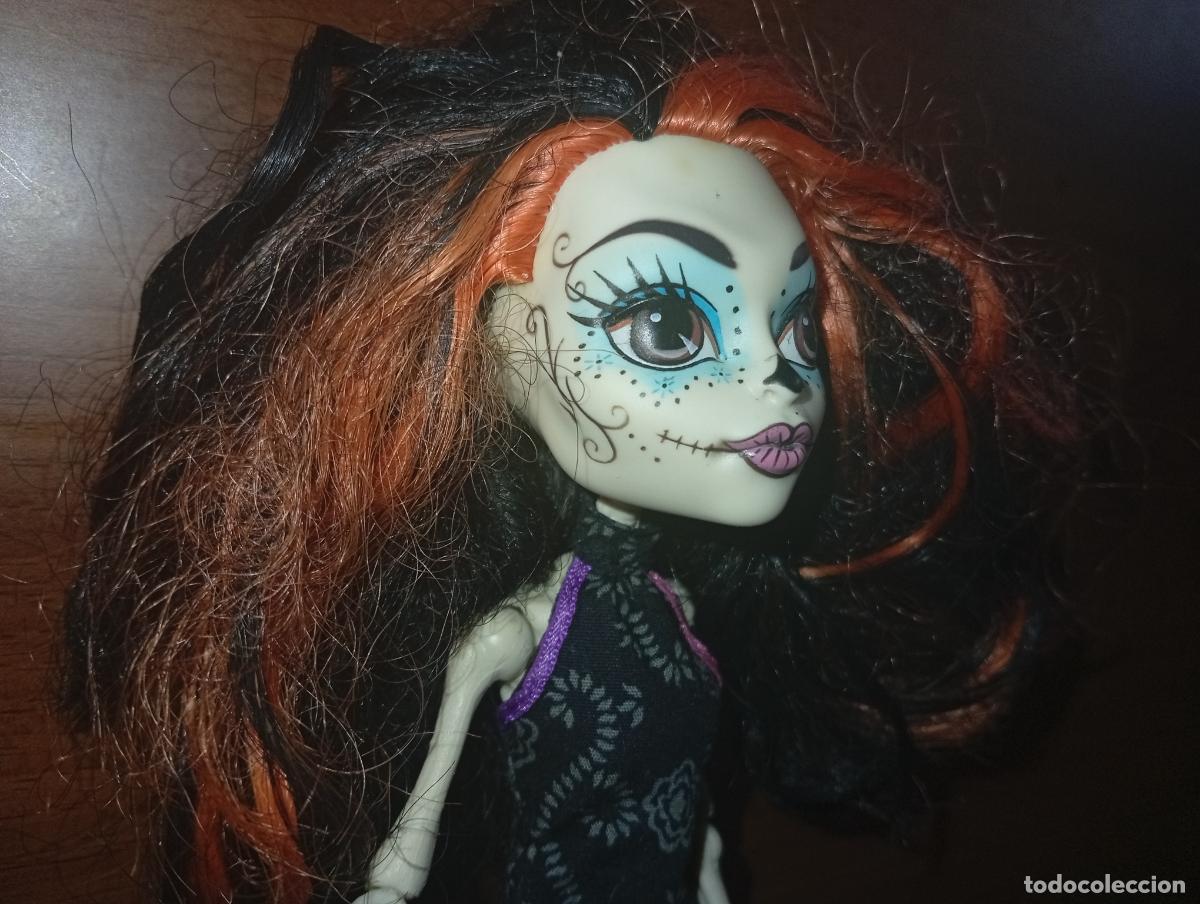 Mu&ntilde;ecas modernas: mu&ntilde;eca Monster high Skelita - Foto 2