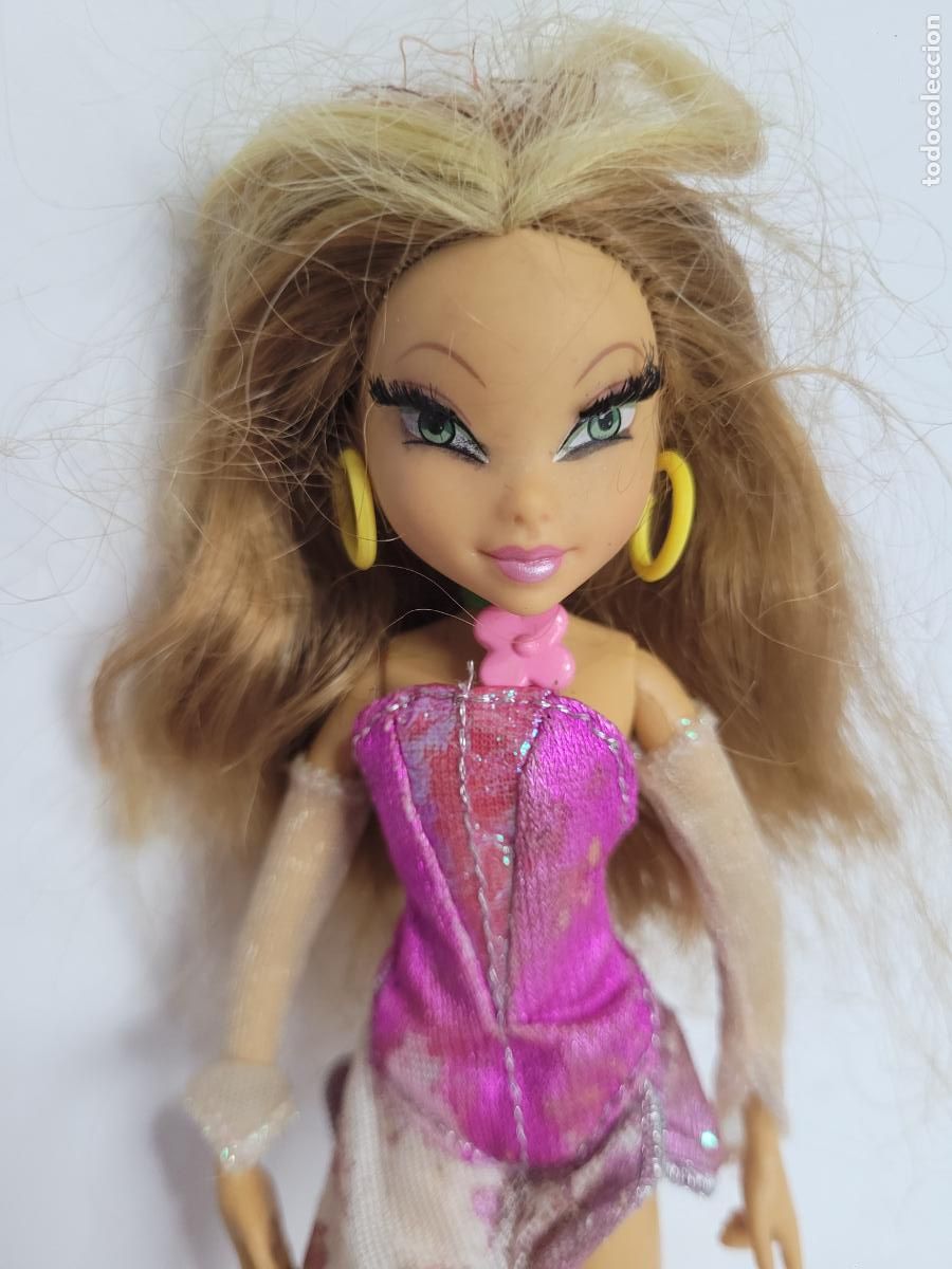 Mu&ntilde;ecas modernas: mu&ntilde;eca winx club flora pixie magic antigua doll - Foto 2