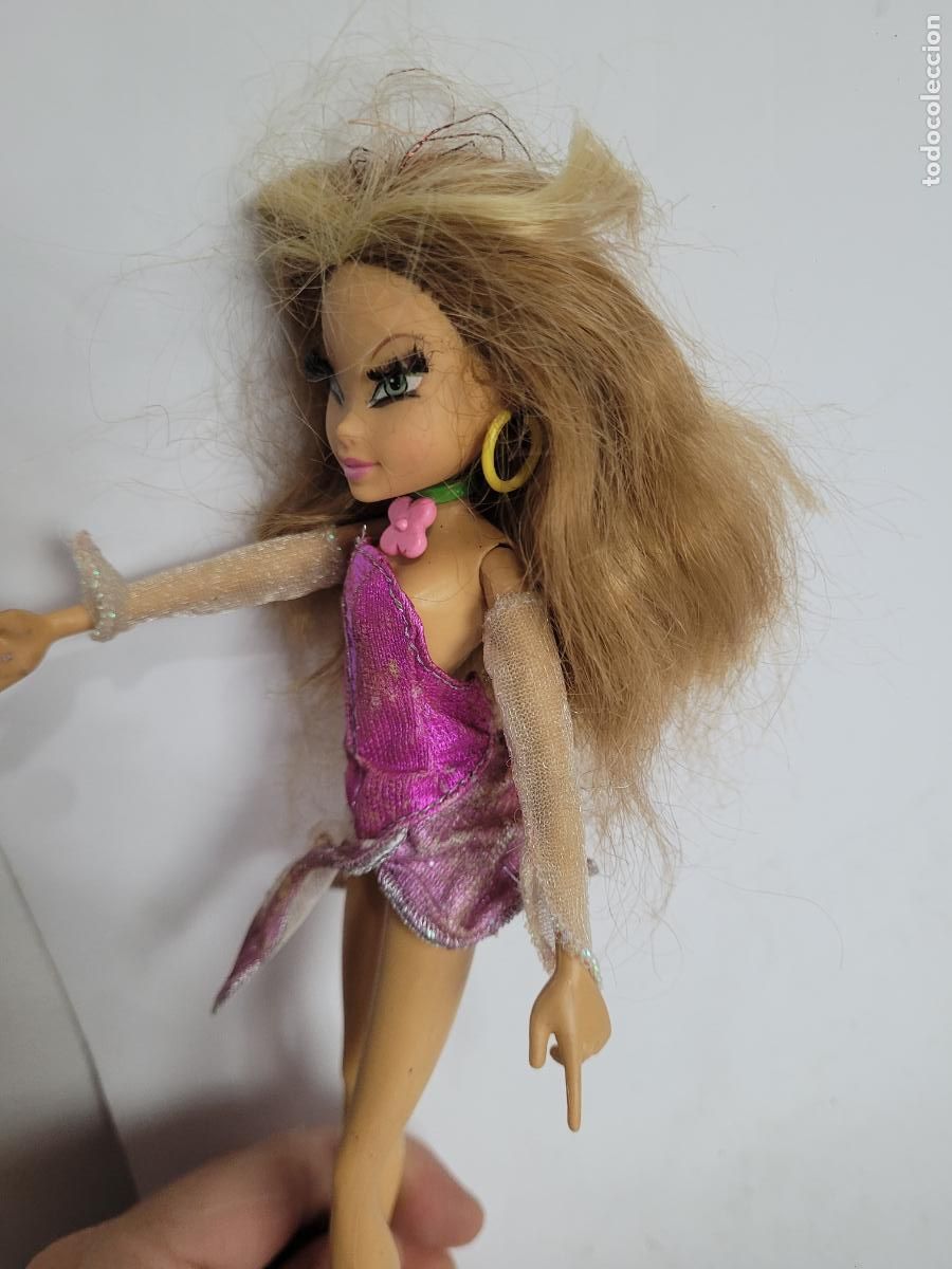 Mu&ntilde;ecas modernas: mu&ntilde;eca winx club flora pixie magic antigua doll - Foto 10