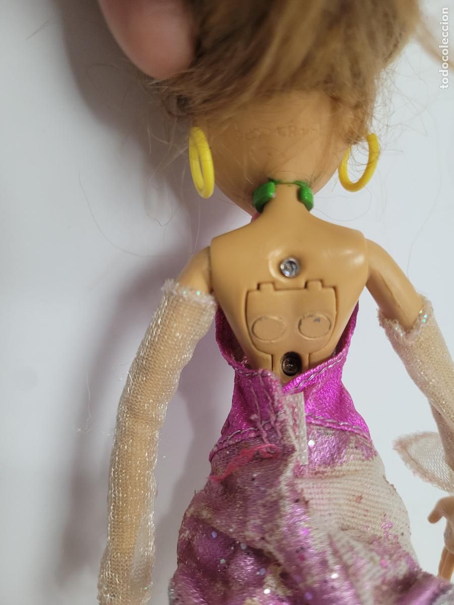Mu&ntilde;ecas modernas: mu&ntilde;eca winx club flora pixie magic antigua doll - Foto 11