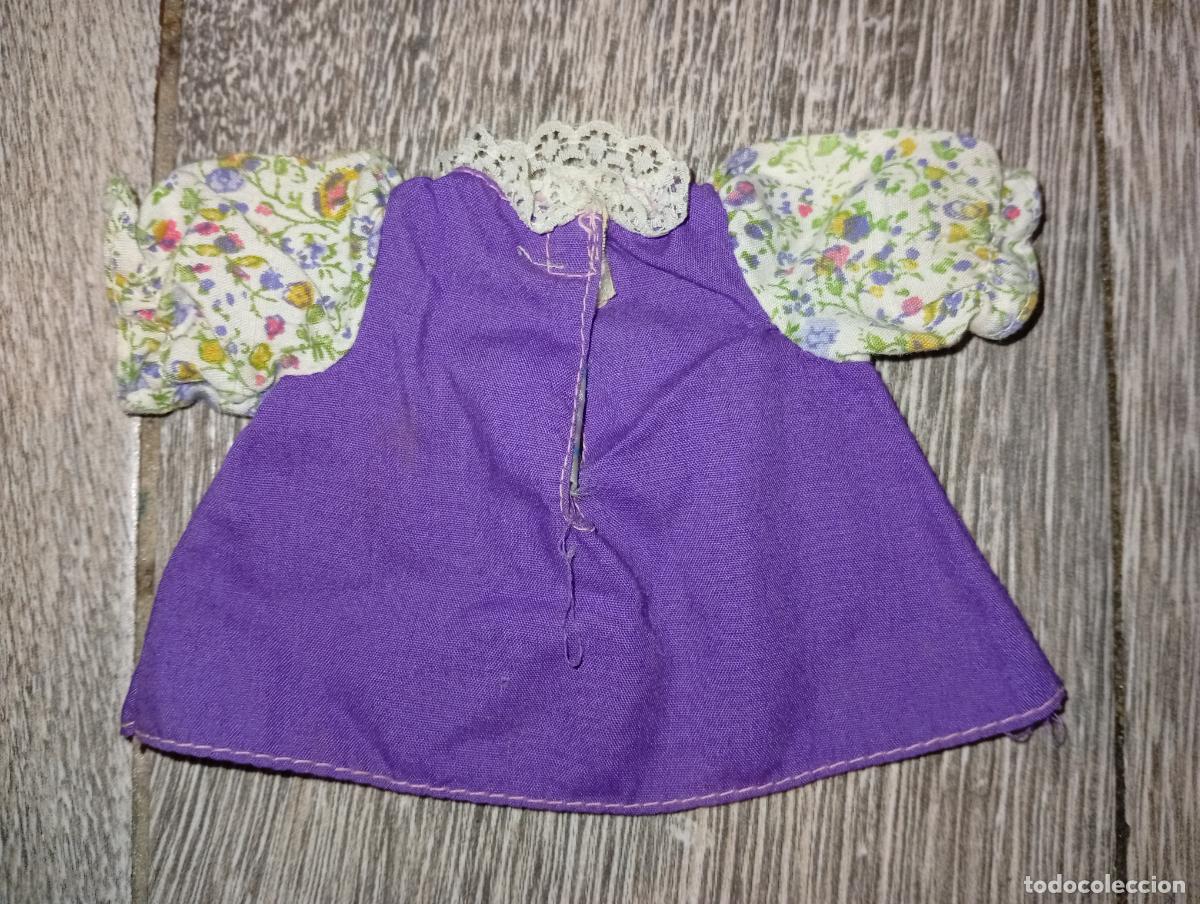 Mu&ntilde;ecas modernas: Vestido de mu&ntilde;eca AmToy - Foto 3