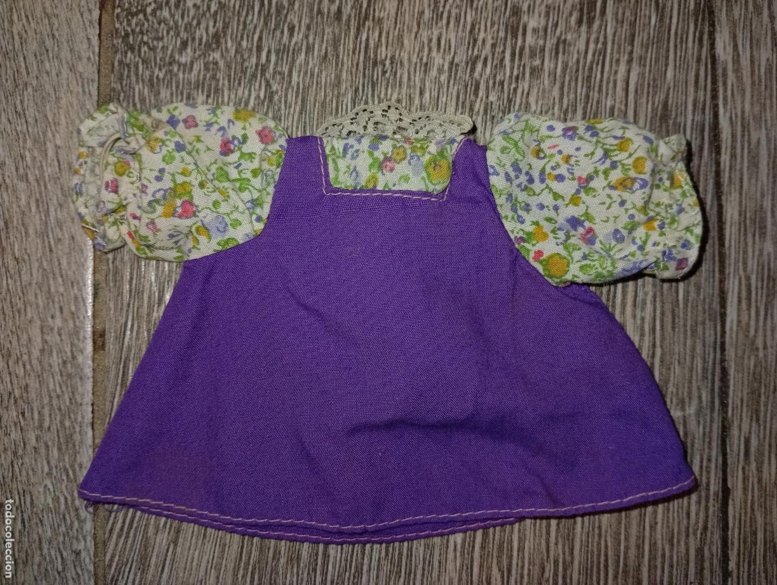 Mu&ntilde;ecas modernas: Vestido de mu&ntilde;eca AmToy - Foto 1