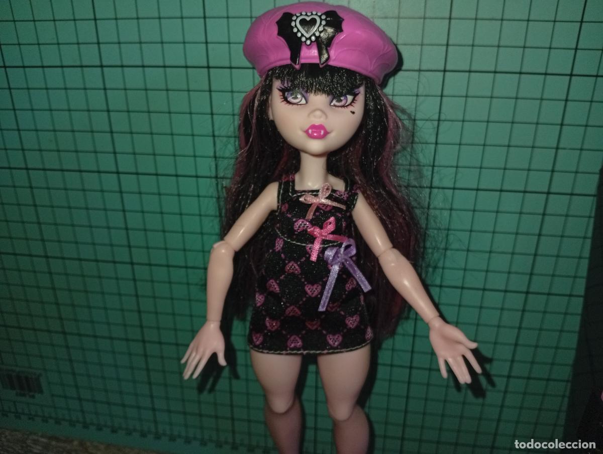 Mu&ntilde;ecas modernas: Mu&ntilde;eca Monster high Draculaura Skulltimate - Foto 4