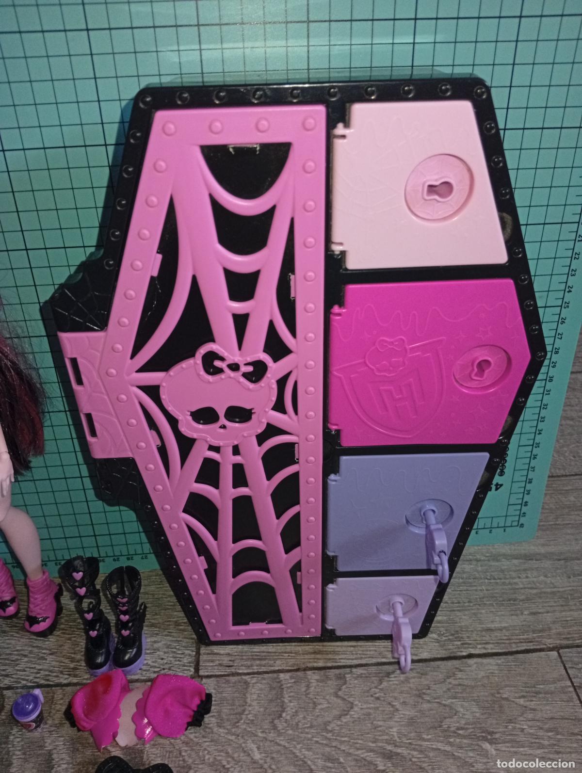 Mu&ntilde;ecas modernas: Mu&ntilde;eca Monster high Draculaura Skulltimate - Foto 11