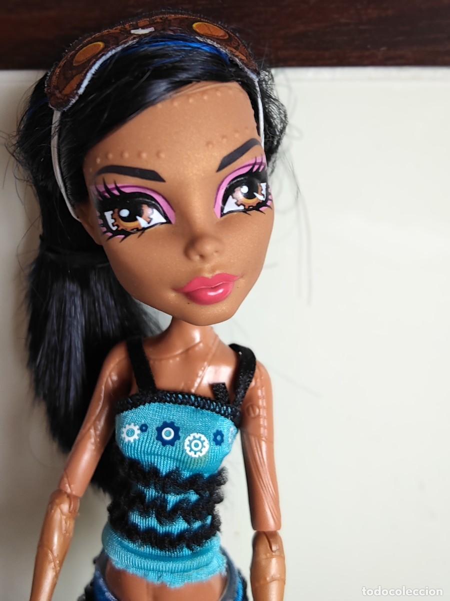 Mu&ntilde;ecas modernas: Monster High Robecca Steam - Foto 2