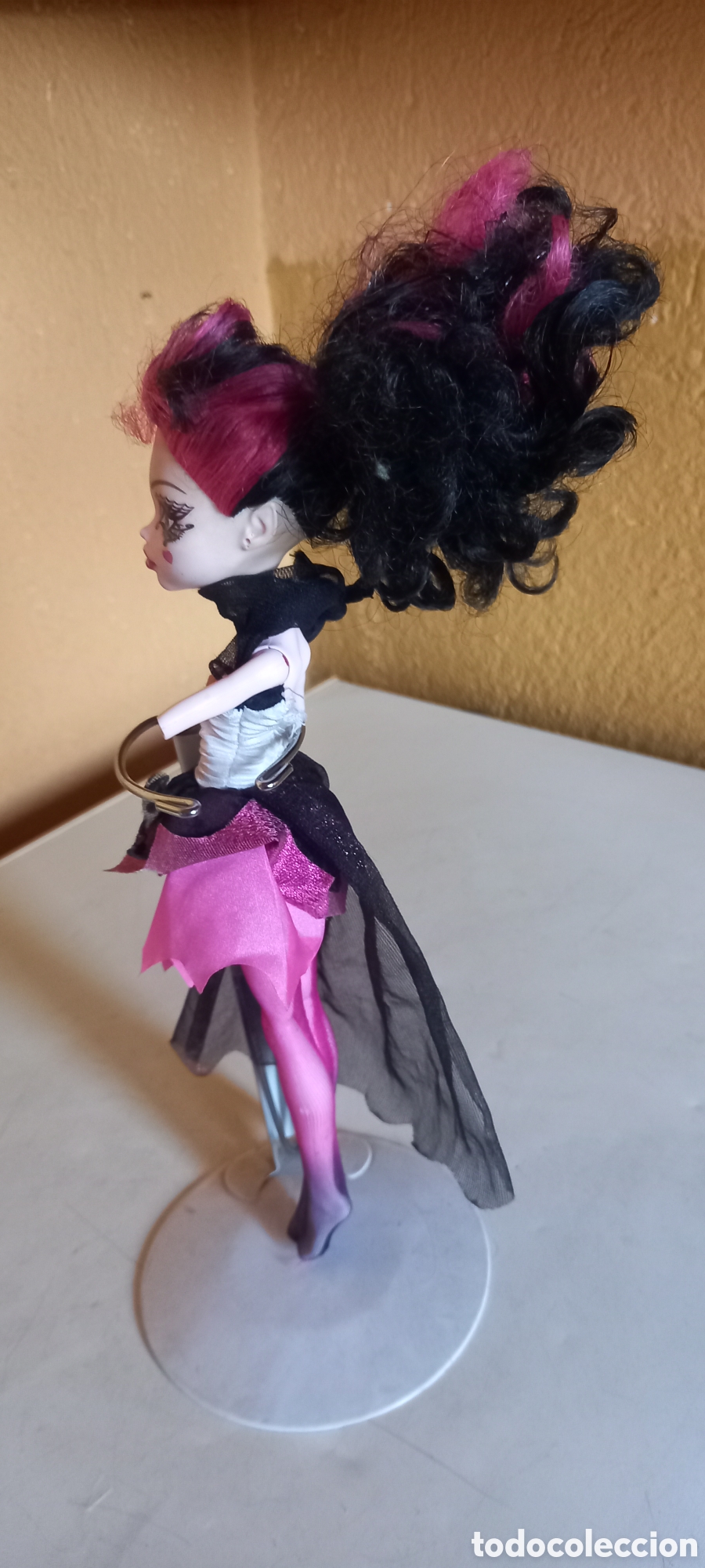Mu&ntilde;ecas modernas: MU&Ntilde;ECA MONSTER HIGH DRACULAURA 2008 MATTEL - Foto 4