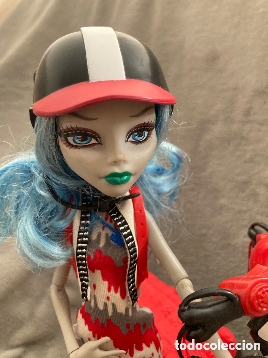 Mu&ntilde;ecas modernas: Mu&ntilde;eca Monster High Ghoulia - Foto 3