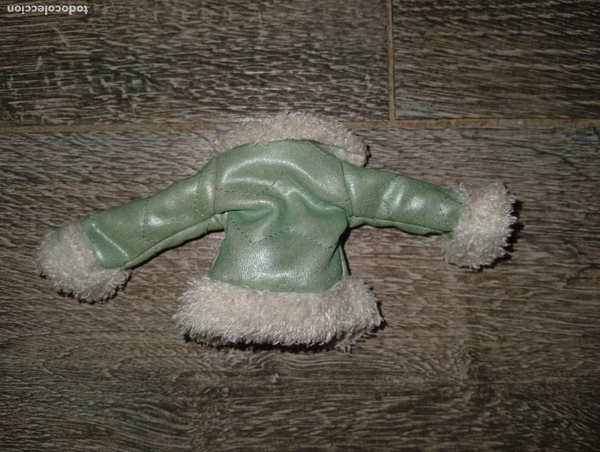 Mu&ntilde;ecas modernas: Chaqueta de mu&ntilde;eca Bratz - Foto 2