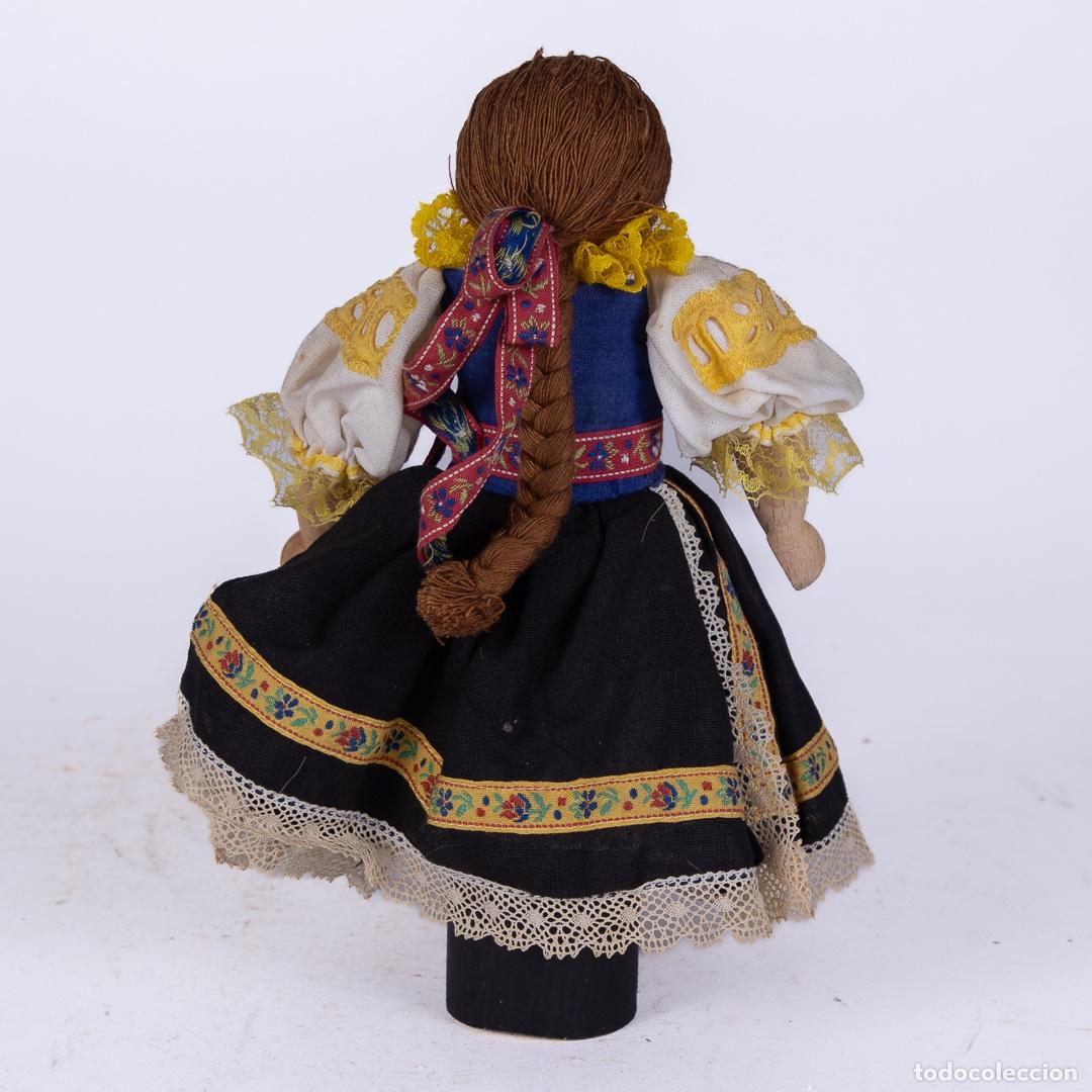 Mu&ntilde;ecas modernas: MU&Ntilde;ECA DE MADERAEN PERFECTO ESTADO - Foto 3