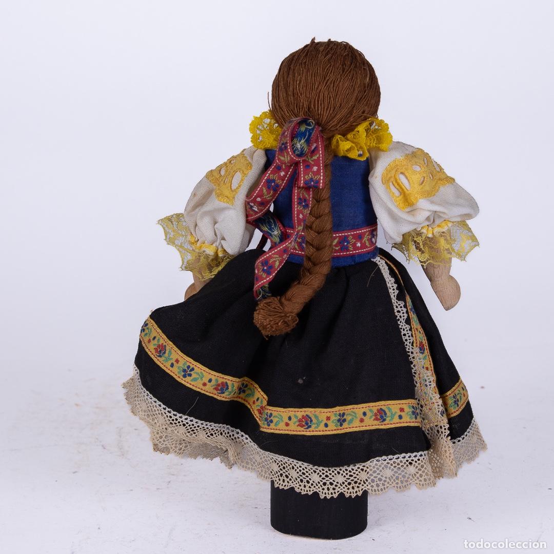 Mu&ntilde;ecas modernas: MU&Ntilde;ECA DE MADERAEN PERFECTO ESTADO - Foto 4