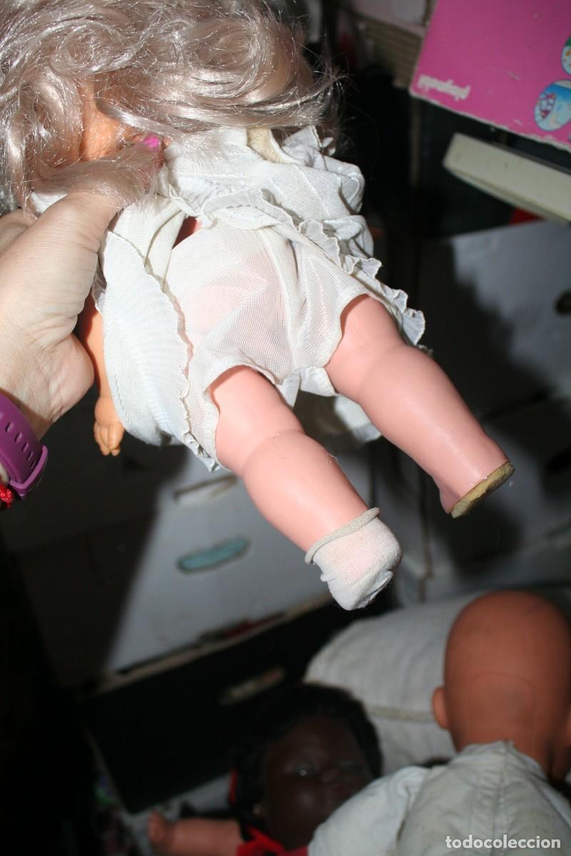 Mu&ntilde;ecas modernas: MU&Ntilde;ECA A PILAS TIPO FAMOSA - Foto 6