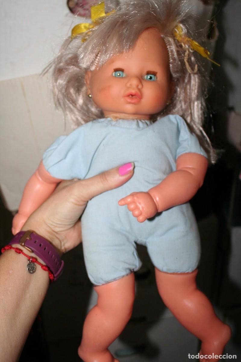 Mu&ntilde;ecas modernas: MU&Ntilde;ECA A PILAS SIN MARCA - Foto 2