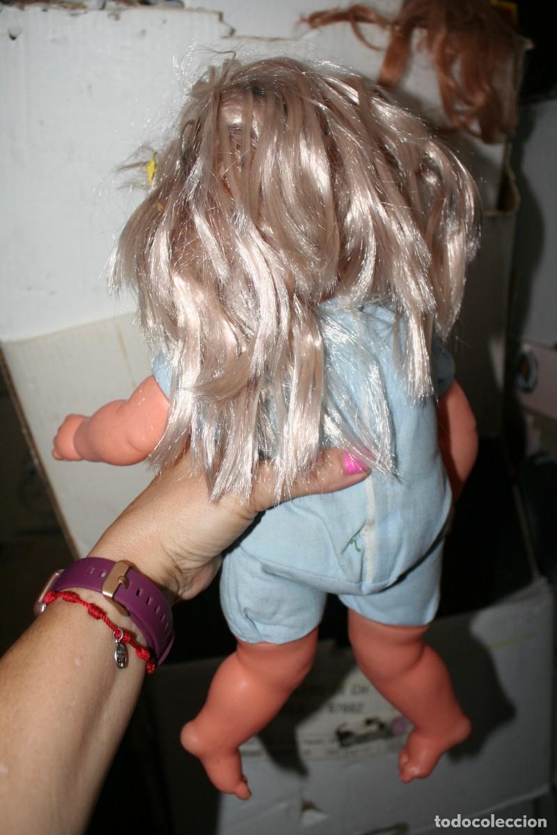 Mu&ntilde;ecas modernas: MU&Ntilde;ECA A PILAS SIN MARCA - Foto 4