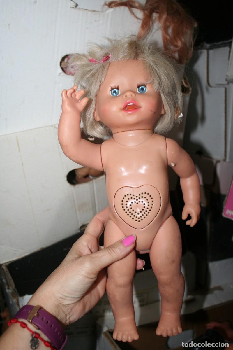 Mu&ntilde;ecas modernas: MU&Ntilde;ECA mattel 2001 rubia - Foto 1